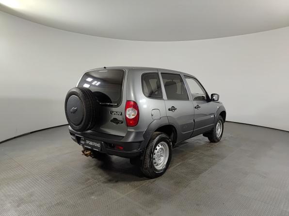 Chevrolet Niva I Рестайлинг с пробегом 2015 года, цена 575 000 рублей, 132907 км, внедорожник, Автокод Объявления