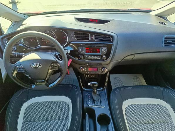 Kia Ceed II с пробегом 2013 года, цена 1 159 995 рублей, 143713 км, хэтчбек, Автокод Объявления