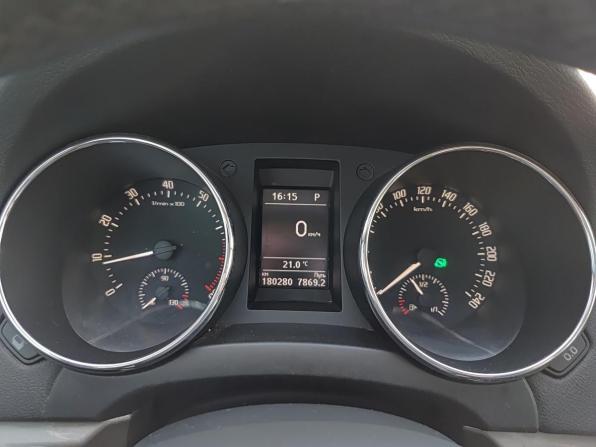 Skoda Yeti I Рестайлинг с пробегом 2014 года, цена 1 115 500 рублей, 180272 км, внедорожник, Автокод Объявления