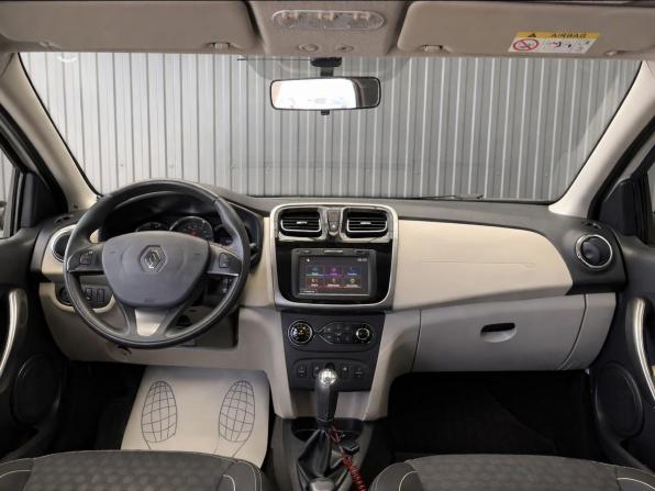 Renault Logan II с пробегом 2017 года, цена 837 000 рублей, 90019 км, седан, Автокод Объявления