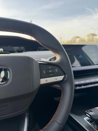 Changan UNI-V I с пробегом 2023 года, цена 2 430 000 рублей, 22100 км, лифтбек, Автокод Объявления