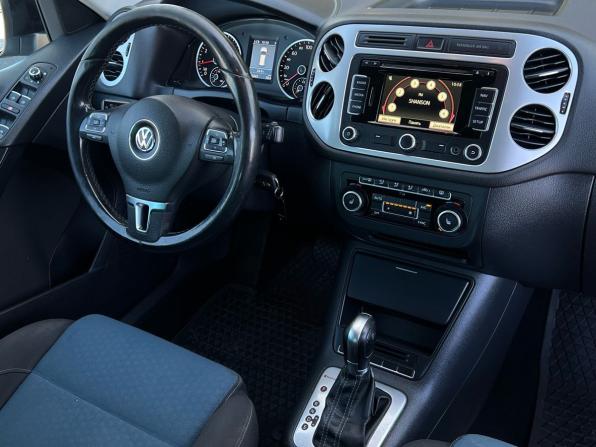 Volkswagen Tiguan I Рестайлинг с пробегом 2013 года, цена 1 426 000 рублей, 215044 км, внедорожник, Автокод Объявления