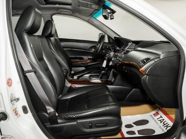 Honda Crosstour I с пробегом 2011 года, цена 1 500 000 рублей, 271337 км, внедорожник, Автокод Объявления