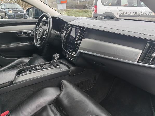Volvo S90 II с пробегом 2017 года, цена 2 075 000 рублей, 188600 км, седан, Автокод Объявления