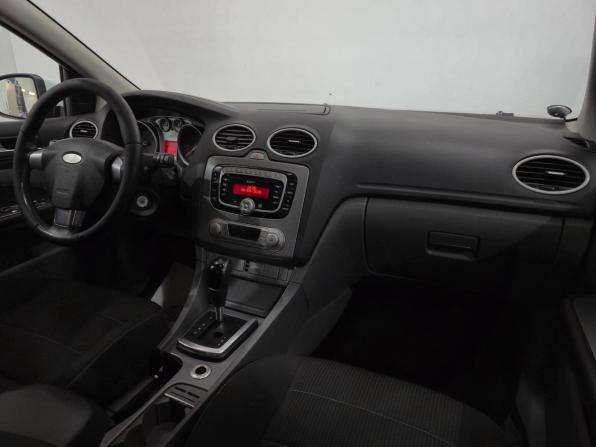 Ford Focus II Рестайлинг с пробегом 2011 года, цена 550 000 рублей, 215435 км, хэтчбек, Автокод Объявления