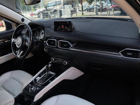 Mazda CX-5 II с пробегом 2017 года, цена 2 680 000 рублей, 102000 км, внедорожник, Автокод Объявления