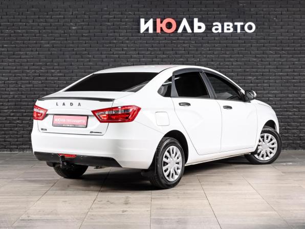 Lada (ВАЗ) Vesta I с пробегом 2021 года, цена 880 000 рублей, 89073 км, седан, Автокод Объявления