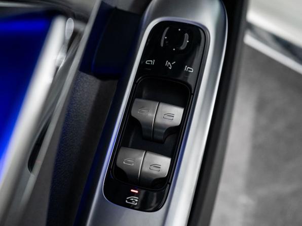 Mercedes-Benz C-Класс V (W206) с пробегом 2022 года, цена 4 200 000 рублей, 40350 км, седан, Автокод Объявления
