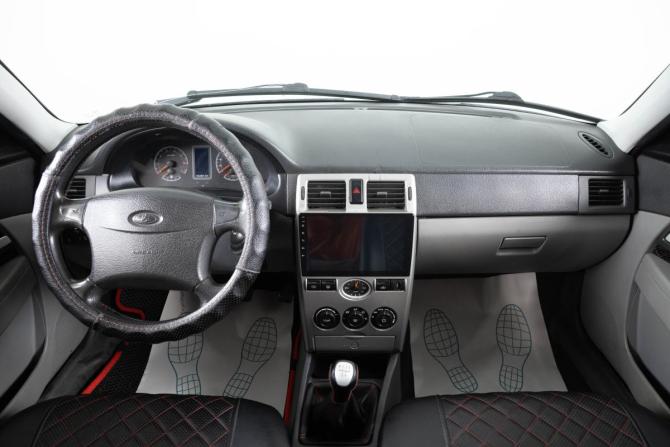 Lada (ВАЗ) Priora I с пробегом 2010 года, цена 339 000 рублей, 220000 км, седан, Автокод Объявления