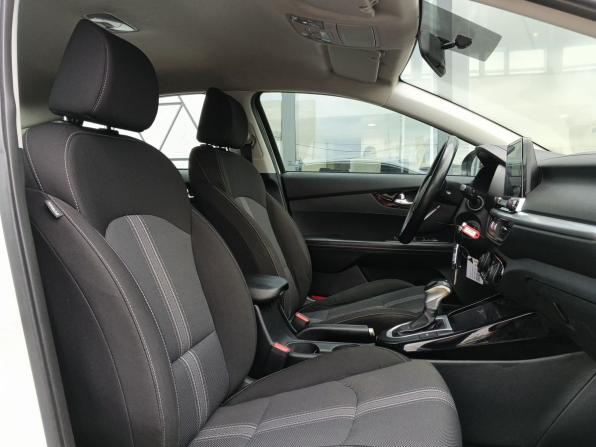 Kia Cerato IV Рестайлинг с пробегом 2021 года, цена 1 149 000 рублей, 497411 км, седан, Автокод Объявления