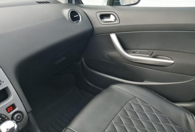Peugeot 408 I с пробегом 2016 года, цена 680 000 рублей, 154142 км, седан, Автокод Объявления