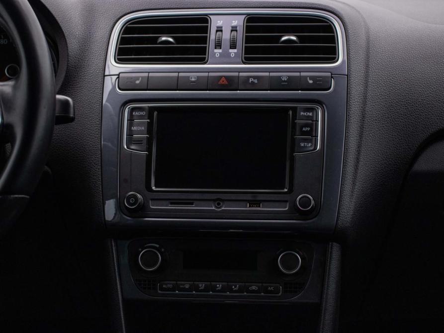 Volkswagen Polo V Рестайлинг Москва  - изображение 15
