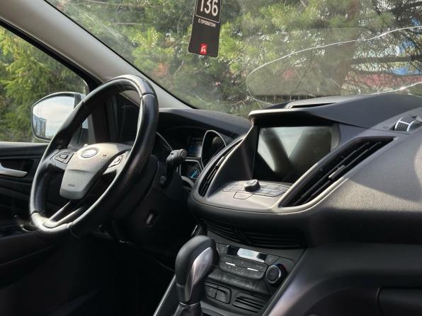 Ford Kuga II Рестайлинг с пробегом 2017 года, цена 1 485 000 рублей, 150607 км, внедорожник, Автокод Объявления