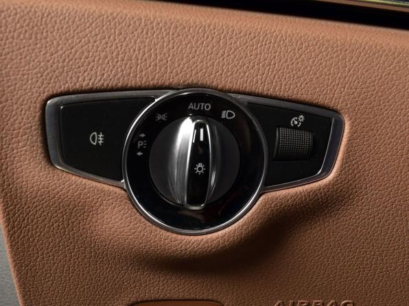 Mercedes-Benz E-Класс V (W213 S213 C238) Рестайлинг с пробегом 2021 года, цена 4 185 997 рублей, 104529 км, седан, Автокод Объявления