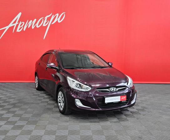Hyundai Solaris I с пробегом 2013 года, цена 635 000 рублей, 181958 км, седан, Автокод Объявления