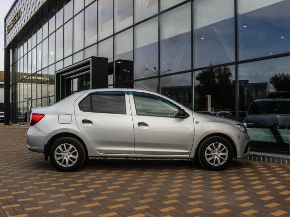 Renault Logan II Рестайлинг с пробегом 2018 года, цена 609 000 рублей, 269235 км, седан, Автокод Объявления