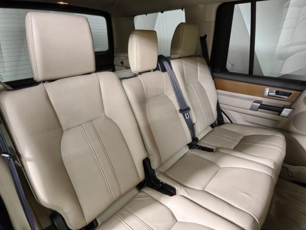Land Rover Discovery IV с пробегом 2012 года, цена 1 991 000 рублей, 205105 км, внедорожник, Автокод Объявления