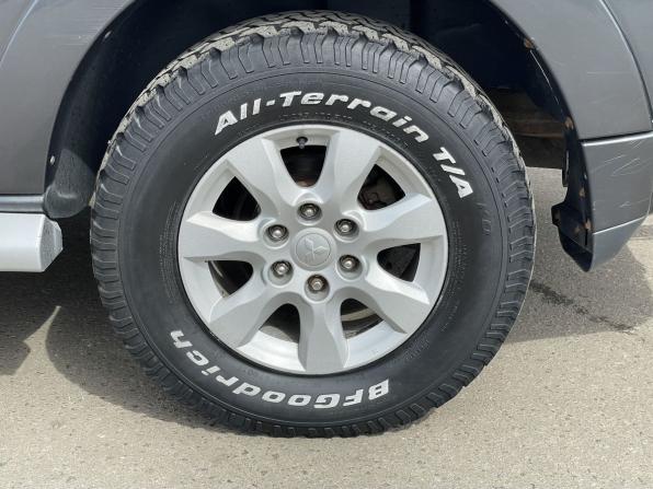 Mitsubishi Pajero IV Рестайлинг 1 с пробегом 2012 года, цена 1 939 000 рублей, 223527 км, внедорожник, Автокод Объявления