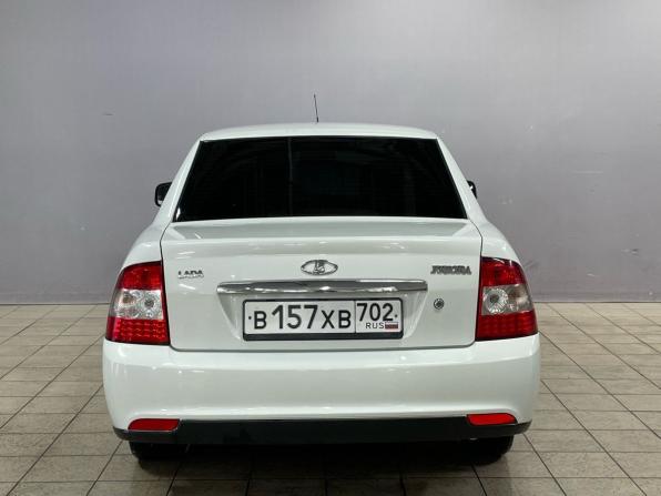 Lada (ВАЗ) Priora I Рестайлинг с пробегом 2015 года, цена 570 000 рублей, 180558 км, седан, Автокод Объявления