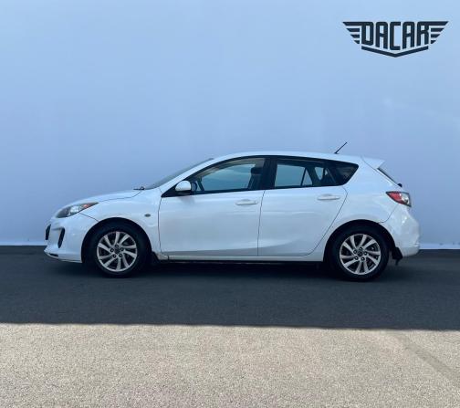 Mazda 3 II (BL) Рестайлинг с пробегом 2012 года, цена 720 000 рублей, 196000 км, хэтчбек, Автокод Объявления