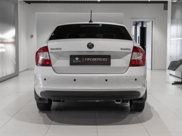 Skoda Rapid I Рестайлинг с пробегом 2019 года, цена 1 230 000 рублей, 131238 км, лифтбек, Автокод Объявления