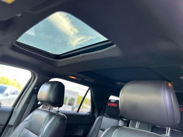 Ford Explorer V с пробегом 2012 года, цена 1 900 000 рублей, 235000 км, внедорожник, Автокод Объявления