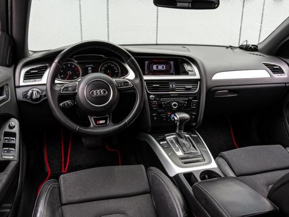 Audi A4 IV (B8) Рестайлинг с пробегом 2012 года, цена 1 280 000 рублей, 247870 км, седан, Автокод Объявления