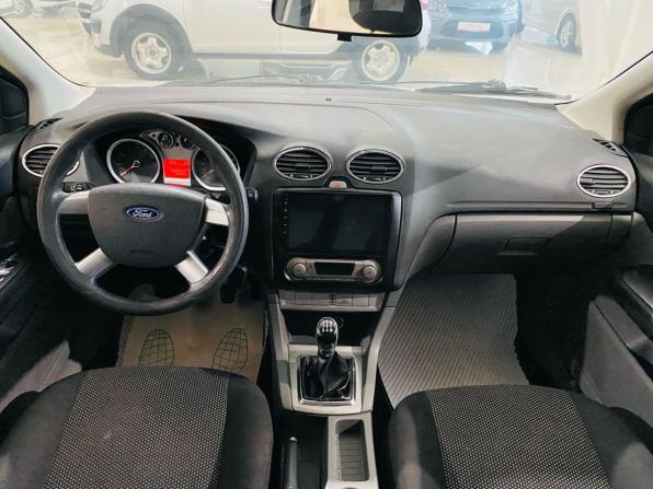 Ford Focus II Рестайлинг с пробегом 2011 года, цена 430 000 рублей, 223000 км, седан, Автокод Объявления
