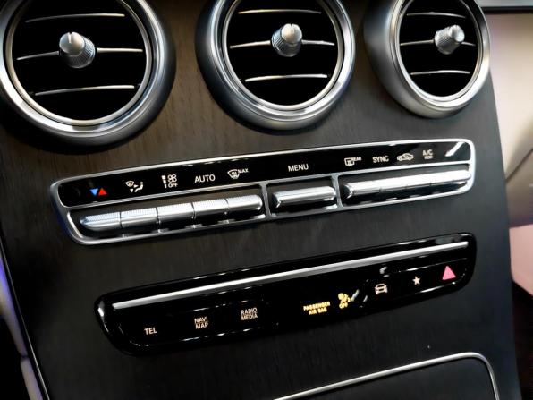Mercedes-Benz GLC I (X253) Рестайлинг с пробегом 2021 года, цена 5 200 000 рублей, 59214 км, внедорожник, Автокод Объявления
