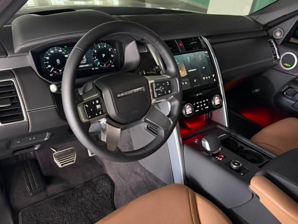 Новый Land Rover Discovery V Рестайлинг 2025 года, цена 12 990 000 рублей, внедорожник, Автокод Объявления
