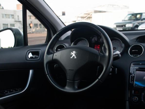Peugeot 408 I с пробегом 2014 года, цена 610 000 рублей, 136846 км, седан, Автокод Объявления