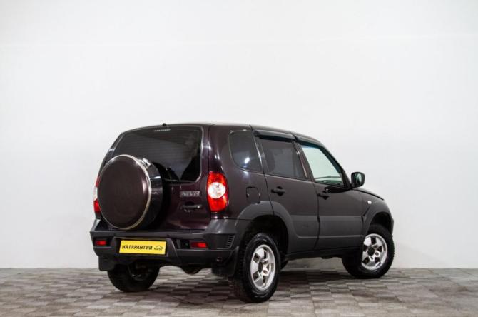 Chevrolet Niva I Рестайлинг с пробегом 2020 года, цена 769 000 рублей, 170000 км, внедорожник, Автокод Объявления
