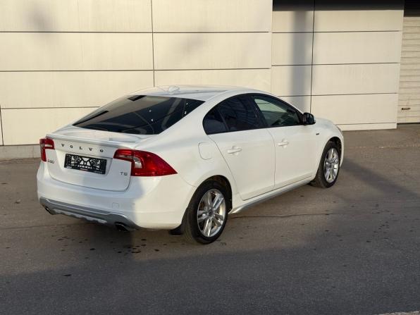 Volvo S60 II с пробегом 2011 года, цена 1 050 000 рублей, 201460 км, седан, Автокод Объявления
