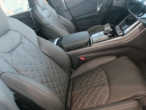 Audi Q8 I (4M) Рестайлинг с пробегом 2025 года, цена 16 500 000 рублей, 10 км, внедорожник, Автокод Объявления