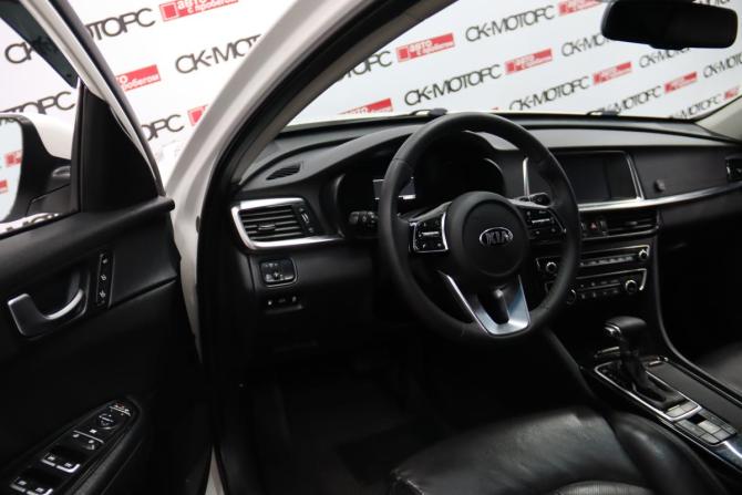 Kia Optima IV Рестайлинг с пробегом 2019 года, цена 1 595 950 рублей, 129902 км, седан, Автокод Объявления