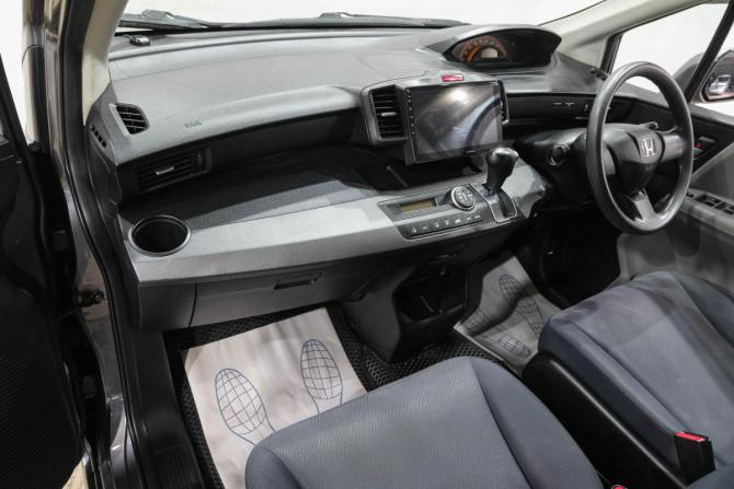 Honda Freed I с пробегом 2008 года, цена 899 000 рублей, 180000 км, компактвэн, Автокод Объявления