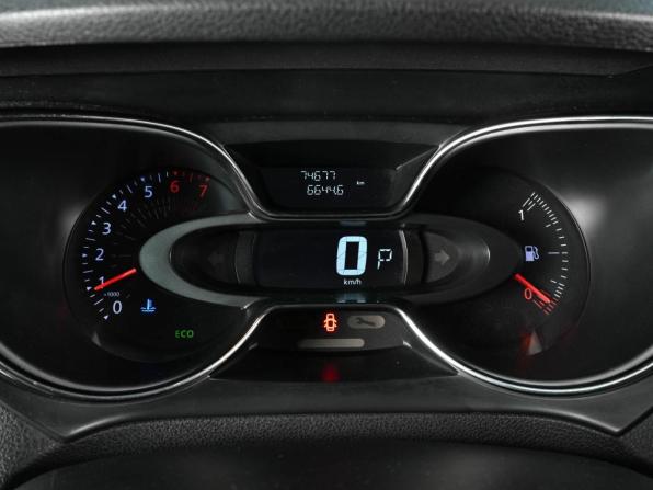 Renault Kaptur I с пробегом 2017 года, цена 1 759 000 рублей, 74677 км, внедорожник, Автокод Объявления