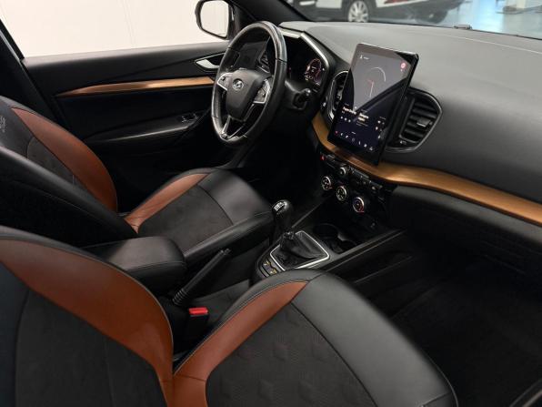 Lada (ВАЗ) Vesta I Рестайлинг (NG) с пробегом 2023 года, цена 1 299 000 рублей, 46000 км, седан, Автокод Объявления