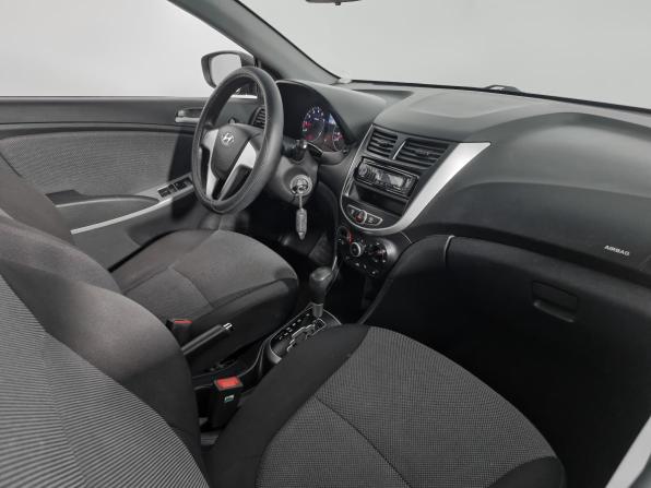 Hyundai Solaris I с пробегом 2011 года, цена 679 000 рублей, 198733 км, седан, Автокод Объявления