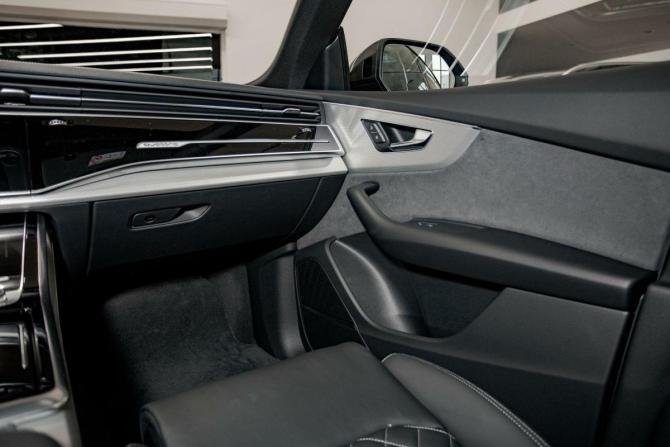 Новый Audi Q8 I (4M) Рестайлинг 2024 года, цена 15 000 000 рублей, внедорожник, Автокод Объявления