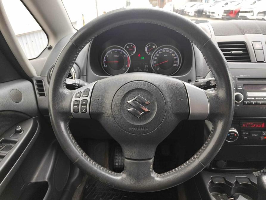 Suzuki SX4 I (Classic) Рестайлинг Санкт-Петербург  - изображение 18