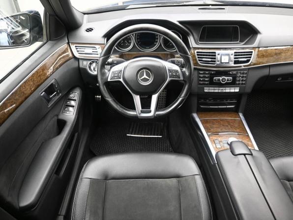 Mercedes-Benz E-Класс IV (W212 S212 C207) Рестайлинг с пробегом 2013 года, цена 1 855 900 рублей, 319000 км, седан, Автокод Объявления