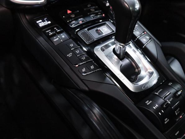 Porsche Cayenne II Рестайлинг (958) с пробегом 2017 года, цена 4 499 700 рублей, 99926 км, внедорожник, Автокод Объявления