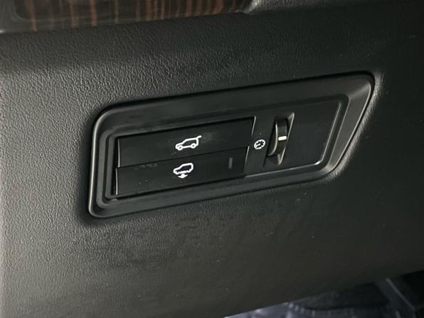 Land Rover Range Rover IV с пробегом 2014 года, цена 3 590 000 рублей, 120302 км, внедорожник, Автокод Объявления