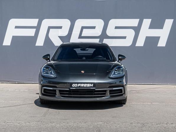 Porsche Panamera II с пробегом 2017 года, цена 5 730 000 рублей, 110487 км, лифтбек, Автокод Объявления
