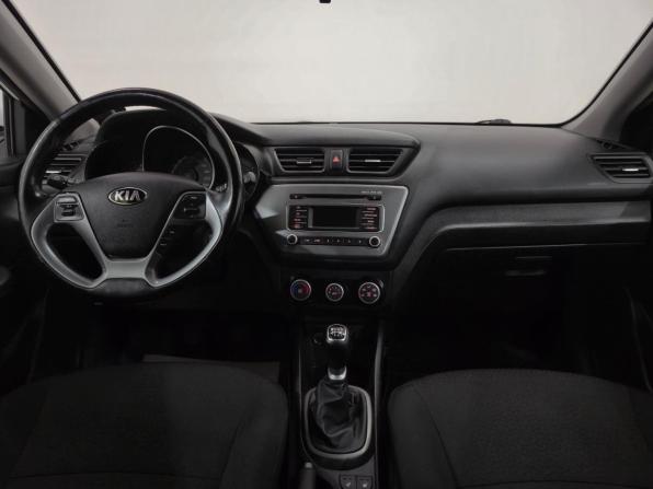 Kia Rio III Рестайлинг с пробегом 2016 года, цена 1 010 000 рублей, 90115 км, хэтчбек, Автокод Объявления