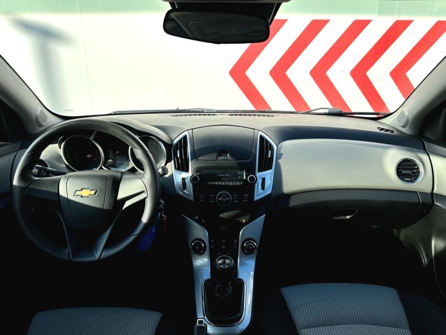 Chevrolet Cruze I Рестайлинг Пермь  - изображение 12