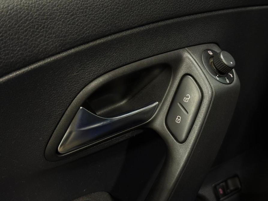 Volkswagen Polo V Рестайлинг Челябинск  - изображение 14