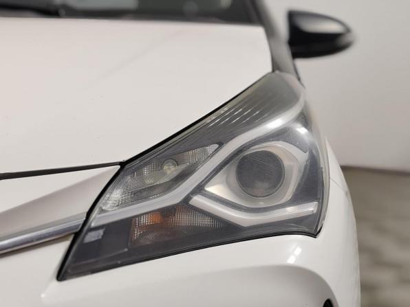 Toyota Yaris III Рестайлинг 2 с пробегом 2017 года, цена 1 375 000 рублей, 160073 км, хэтчбек, Автокод Объявления