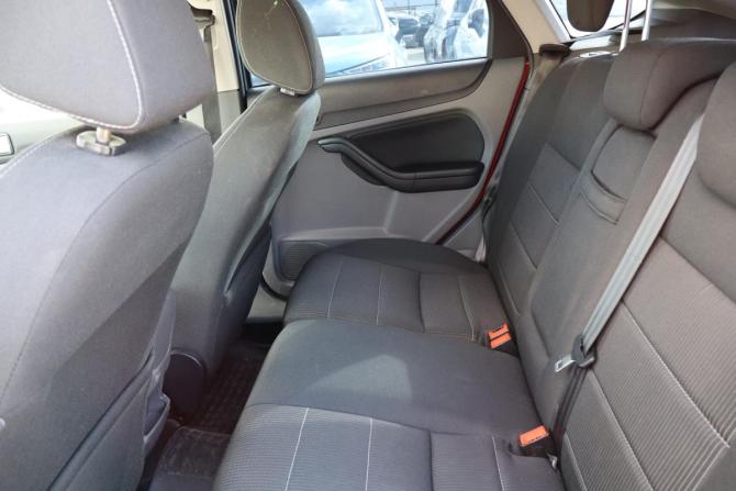 Ford Focus II Рестайлинг с пробегом 2011 года, цена 489 000 рублей, 228000 км, хэтчбек, Автокод Объявления